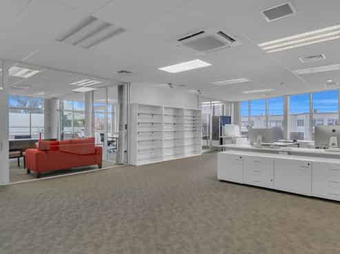 368sqm of fantastic office space – Available now!
