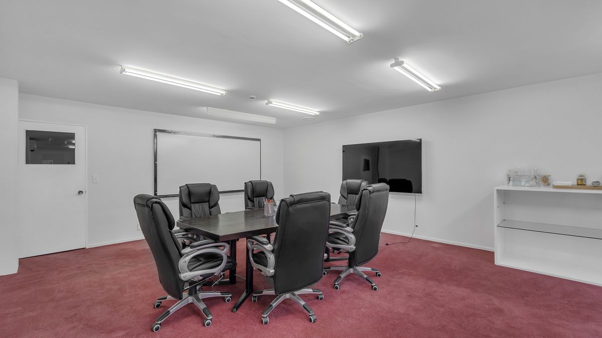 Private first-floor office – Burnside - Més