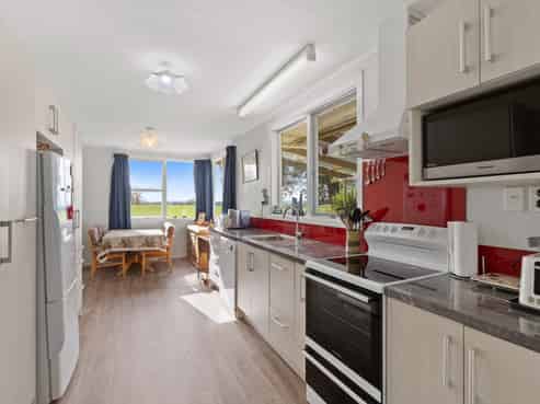 1275 Waotu Road, Waotu