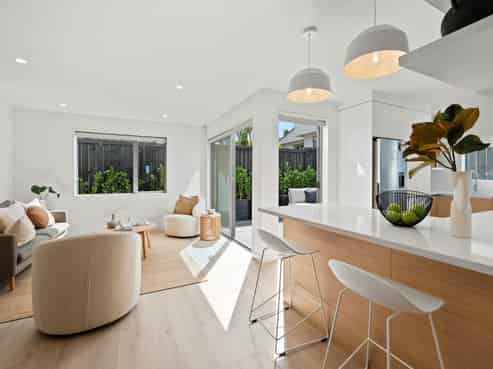 98E Forrest Hill Road, Forrest Hill