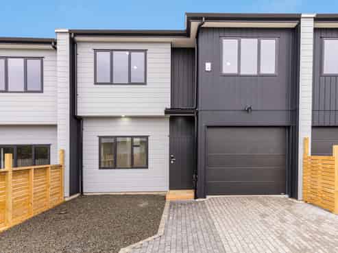 30D Rimu Road, Manurewa