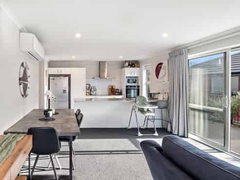 7 Ratahi Way, Omokoroa