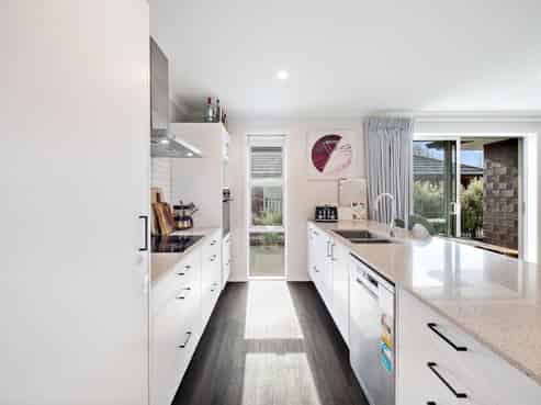 7 Ratahi Way, Omokoroa