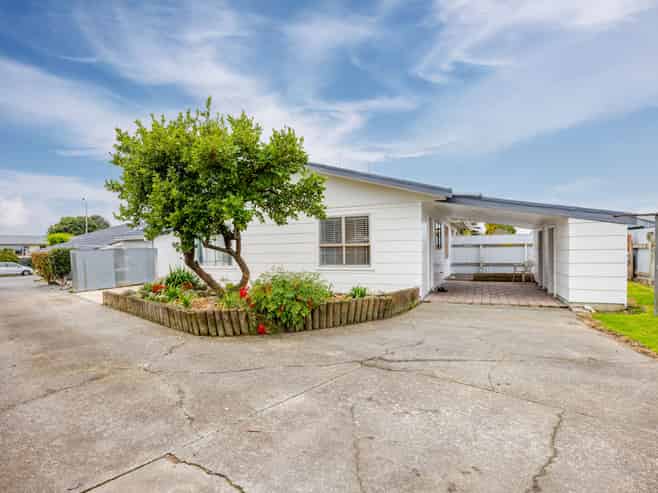 2/17 Ranfurly Street, Tamatea