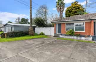 1/10 Lotus Lane, Mangere East