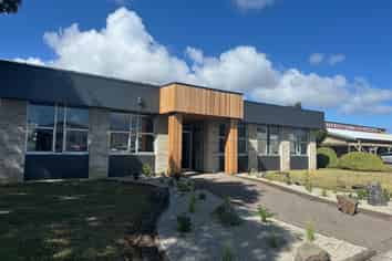 Refurbished Warehouse in Prime Pakuranga | 1,245m2