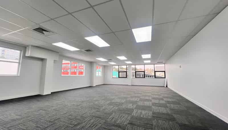 4 Gillies Avenue, Newmarket