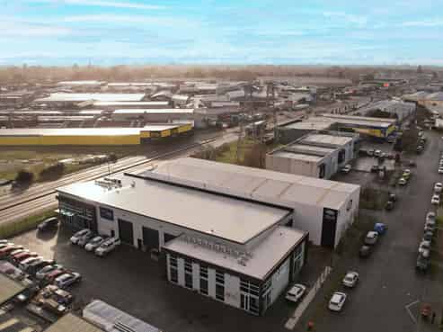 290sqm of Smart Industrial Warehousing and office