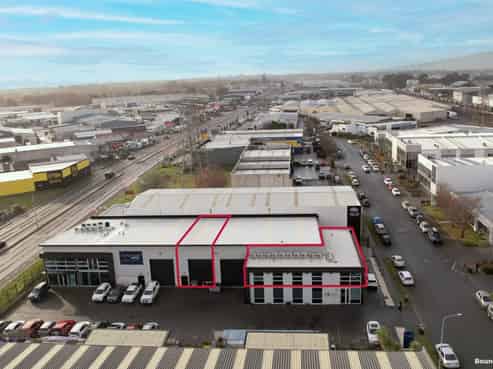 290sqm of Smart Industrial Warehousing and office