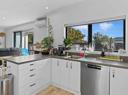 5/17 Waerenga Road, Otaki