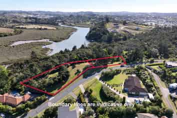 2 Matheson Road, Red Beach