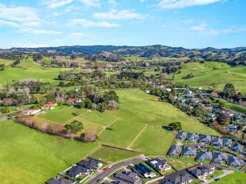MORTGAGEE SALE: Mixed suburban development site