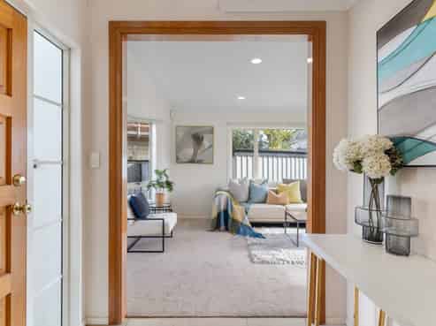 81a Meadowland Drive, Somerville