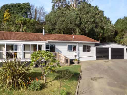 107 Ruapehu Street, Paraparaumu