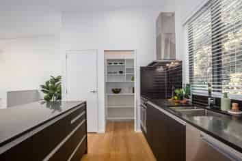 1C Wilkinson Street, Oriental Bay