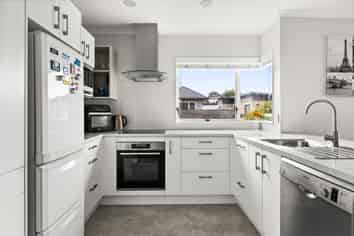 2A Cassino Crescent, Onekawa