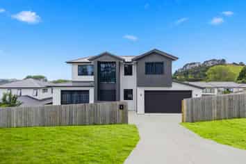 9 School Road, Waimauku