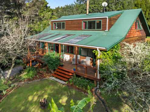 276 Huia Road, Titirangi