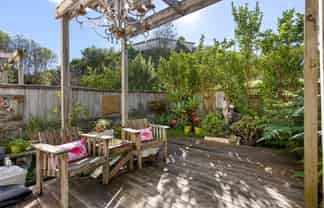 17/21 Hunters Park Drive, Three Kings