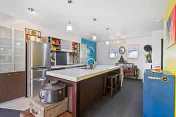 17/21 Hunters Park Drive, Three Kings