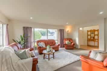 318 Manly Street, Paraparaumu Beach