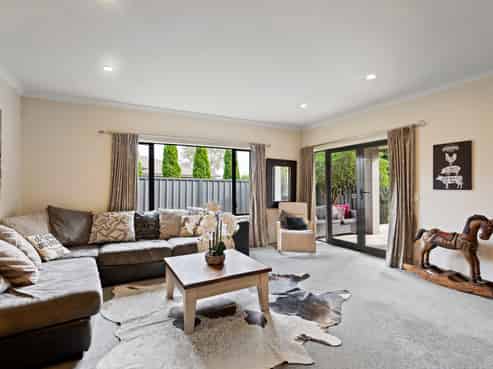 6 Kirkpatrick Place, Havelock North