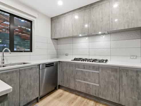 15 Rosarina Lane, Takanini