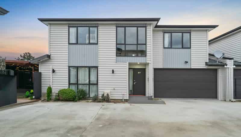 15 Rosarina Lane, Takanini