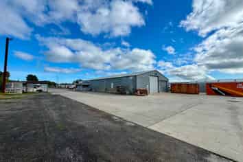 515sqm Industrial Warehouse and Offices For Lease