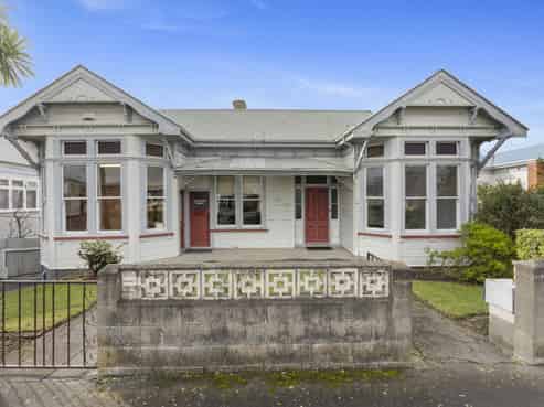 CBD villa with mixed-use potential