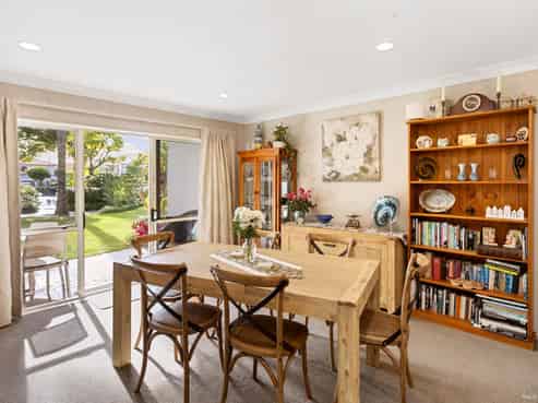 33/111 Santa Monica Drive, Papamoa