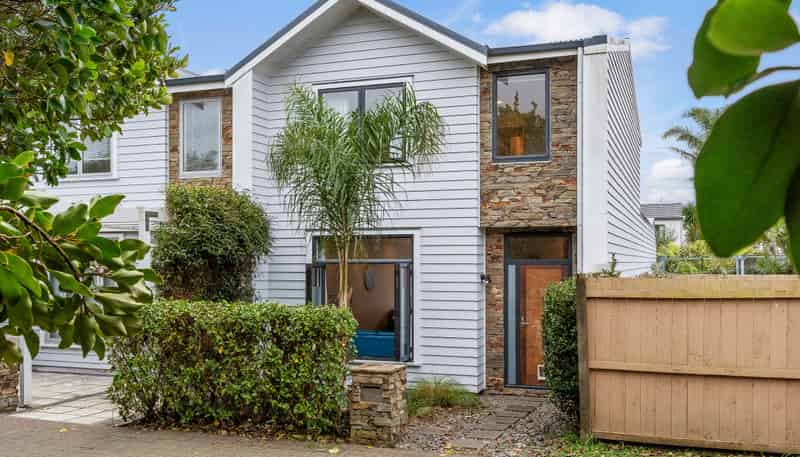 34 Gunner Drive, Te Atatu Peninsula