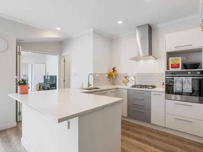 34 Gunner Drive, Te Atatu Peninsula