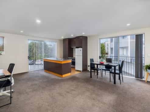 57/3 Wagener Place, Mount Albert