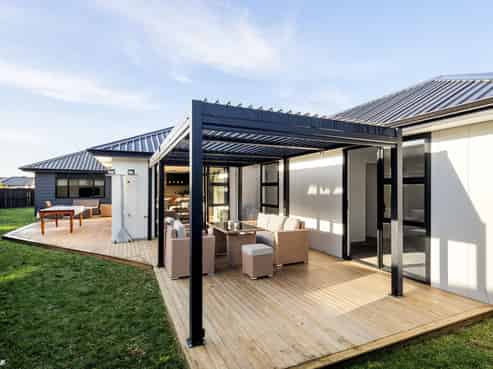 13 Sydney Place, Flagstaff