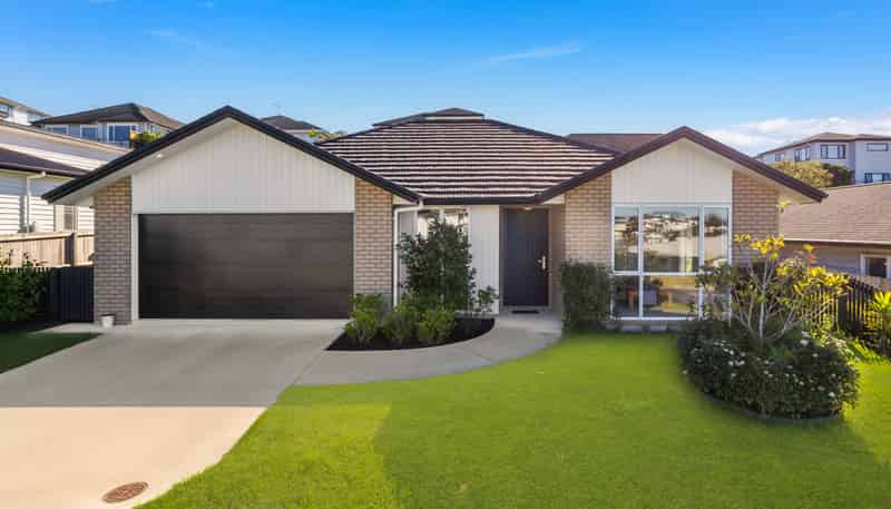 123 Colonial Drive, Millwater