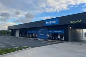 Flexible retail space in Tauriko!