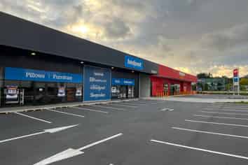 Flexible retail space in Tauriko!