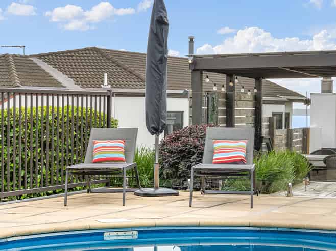 6 Crossland Place, Maraetai