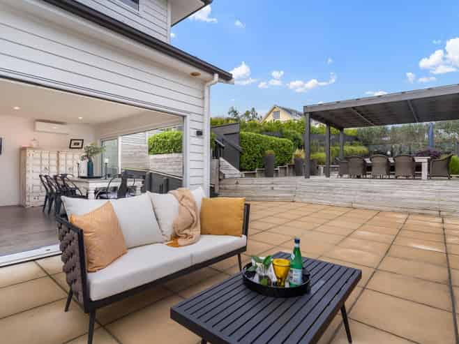 6 Crossland Place, Maraetai