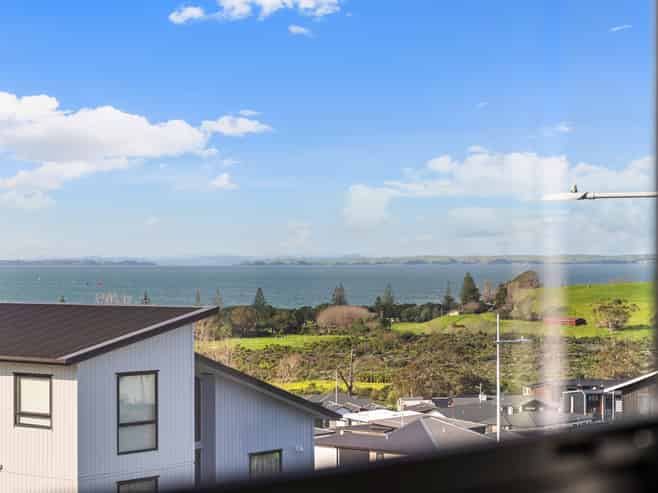 45 Kumukumu Road, Long Bay