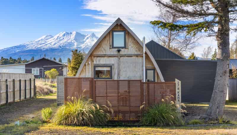 27B Kaha Street, Ohakune