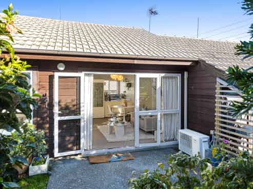 14/15 Puriri Street, Takapuna