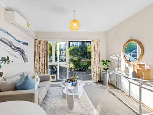 14/15 Puriri Street, Takapuna