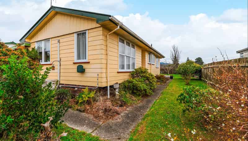 37 Te Takinga Street, Turangi
