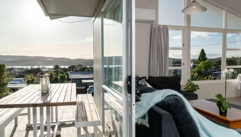 6 Manukau Road, Raglan