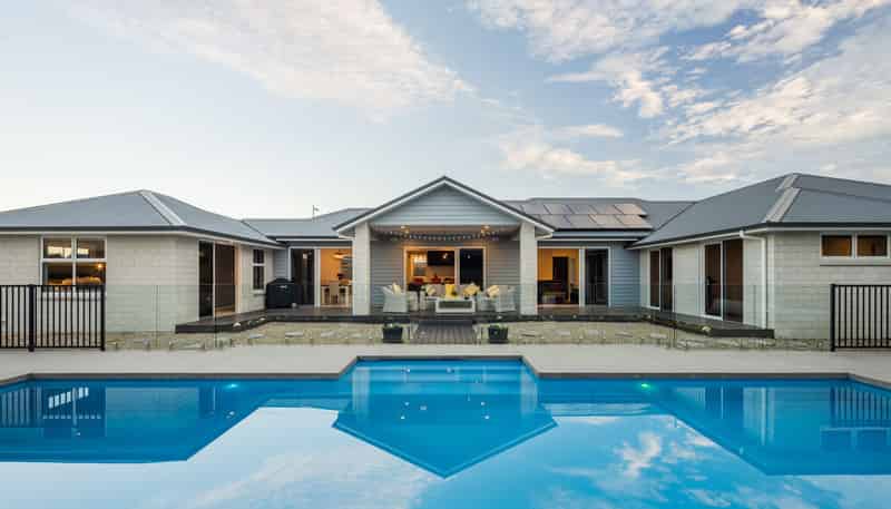 85 Alan Livingston Drive, Cambridge