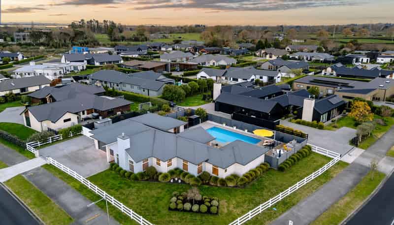 85 Alan Livingston Drive, Cambridge