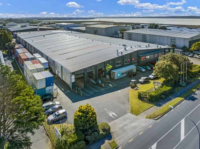 Go big on Rosebank