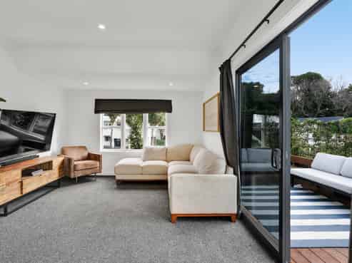 15 Bracken Street, New Plymouth